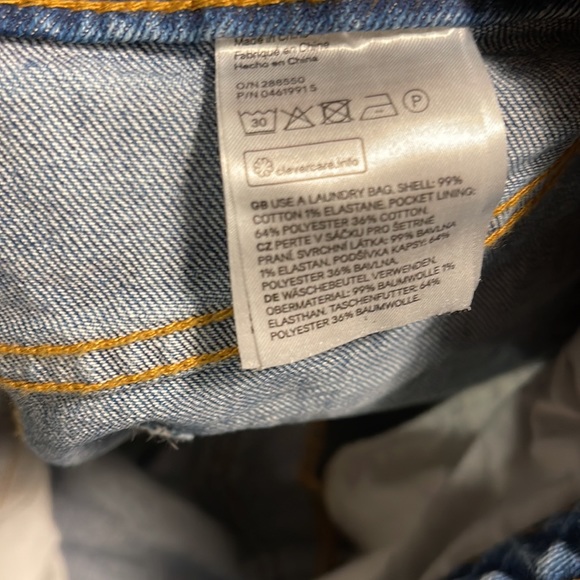 Beautiful medium length jeans skirt ripped - Picture 11 of 12